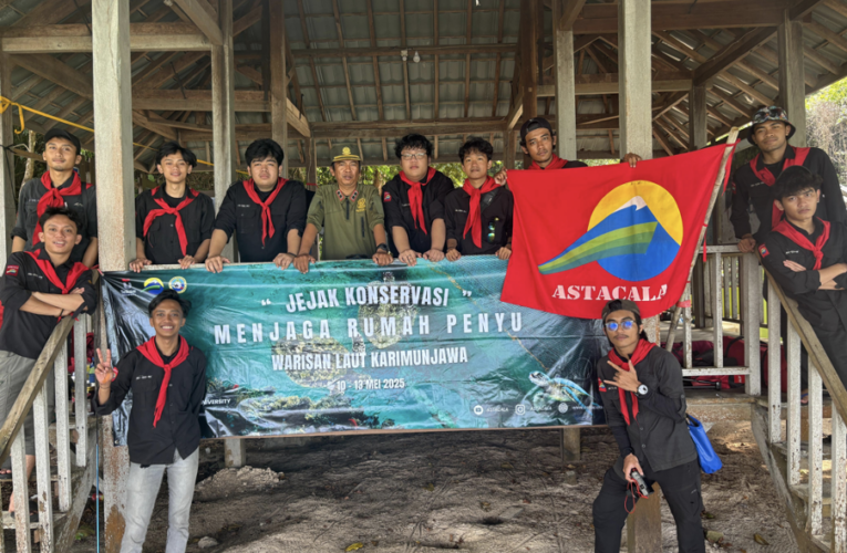 Rembulan Yang Tak Kunjung Riuh