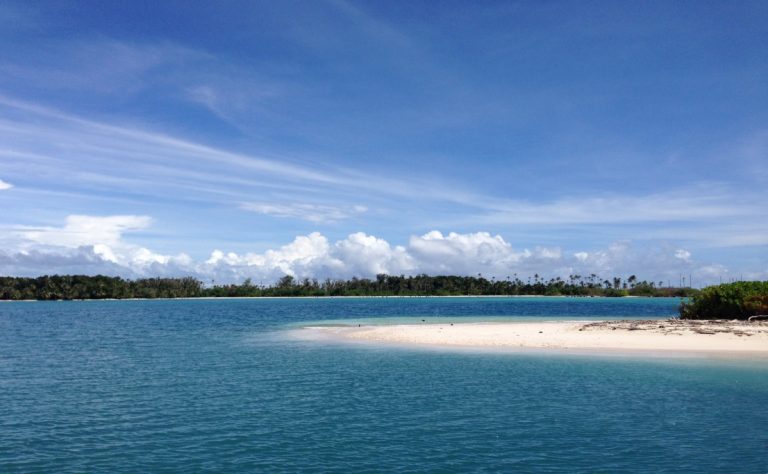 Pemandangan Pulau Tailana