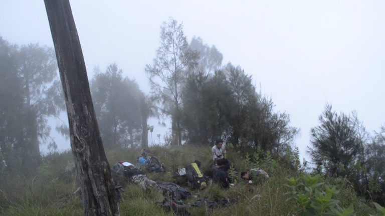 Puncakan Gunung Pitrang